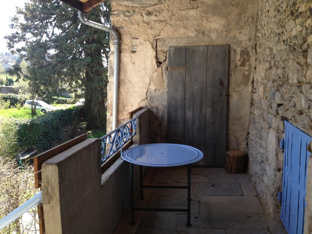 Gite La Parenthese Saint-Hostien Exterior photo